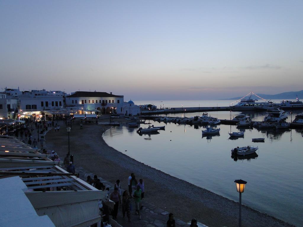 Kampani Mykonos Town